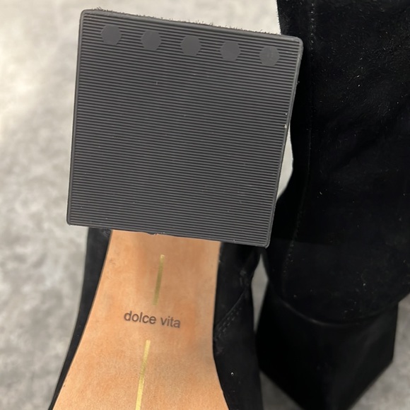 Dolce Vita Ulyses Block Heel Suede Boot - Picture 14 of 14